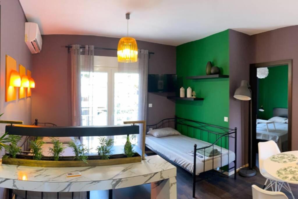 Green Apartment With View Komotiní Kültér fotó