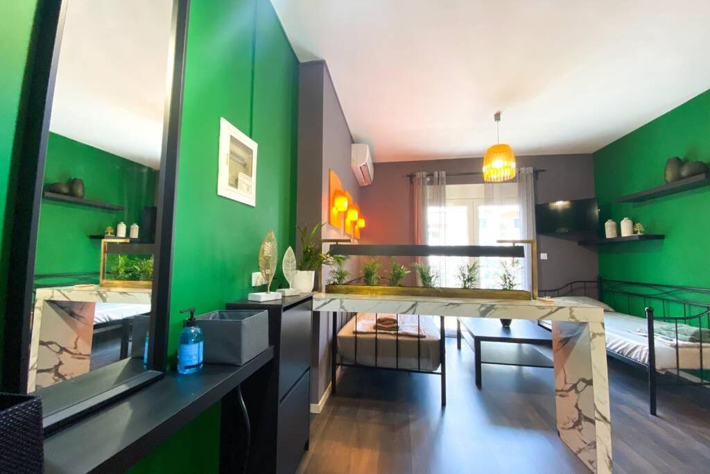 Green Apartment With View Komotiní Kültér fotó