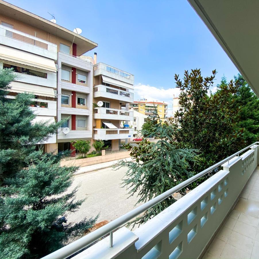 Green Apartment With View Komotiní Kültér fotó